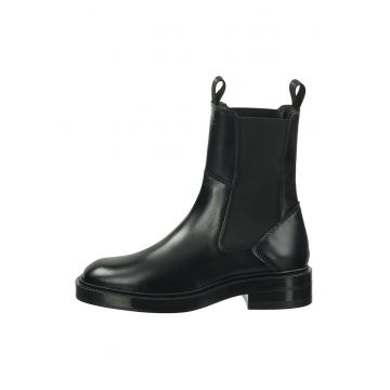 Ghete din piele cu segmente din material textil Fallwi