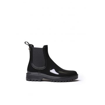 Ghete Chelsea  Model Cavan - Cauciuc - Negru