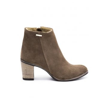 Ghete bej pentru femei -  BM129934
