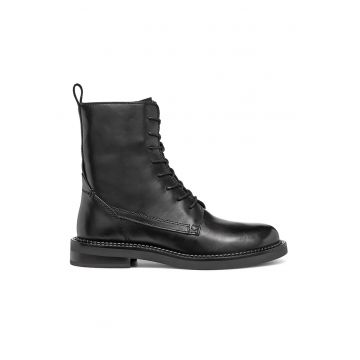 Ghete de piele