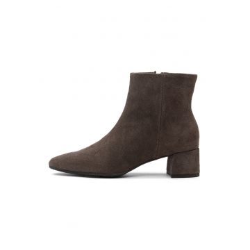 Botine de piele cu toc