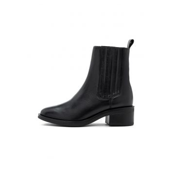 Cizme din piele cu toc masiv Bianka