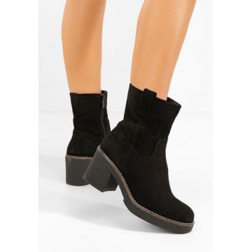 Ghete cu toc Livona negre