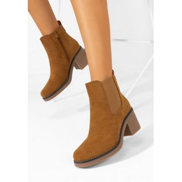 Ghete cu toc Winnifred camel