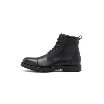 Ghete de piele