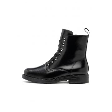 Ghete de piele cu aspect lacuit Natalie