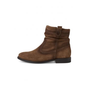 Ghete de piele intoarsa cu talpa joasa