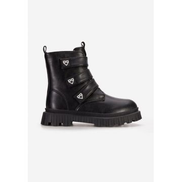 Ghete fete Clawdia negre