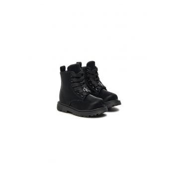 Ghete de drumetie pentru fete -  304430596 - piele ecologica - negru