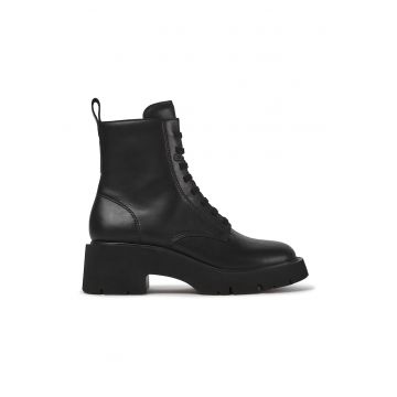 Ghete din piele cu toc Milah
