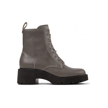 Ghete din piele cu toc Milah