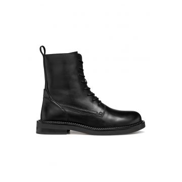 Ghete de piele