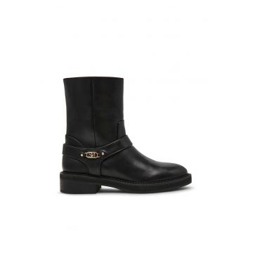 Ghete de piele