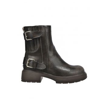 Ghete de piele