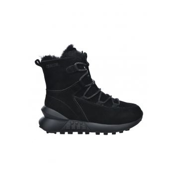 Ghete de piele intoarsa