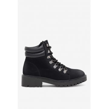 Ghete dama  5905588190615 - Sintetic - Negru Ghete dama  5905588190615 - Sintetic - Negru