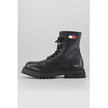 Bocanci cap-toe de piele