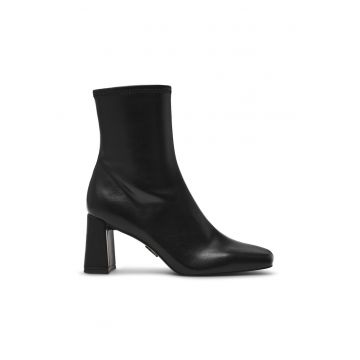 Botine de piele ecologica cu toc masiv Odesa Botine de piele ecologica cu toc masiv Odesa