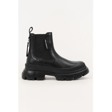 Ghete Chelsea de piele Ghete Chelsea de piele