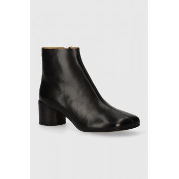 MM6 Maison Margiela cizme de piele Ankle Boots femei, culoarea negru, cu toc drept, S59WU0234