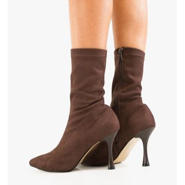 Botine dama Neki Maro