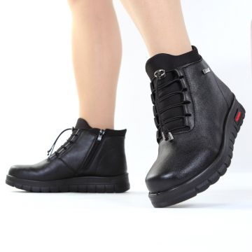 Ghete negre usoare Andara Ghete negre usoare Andara