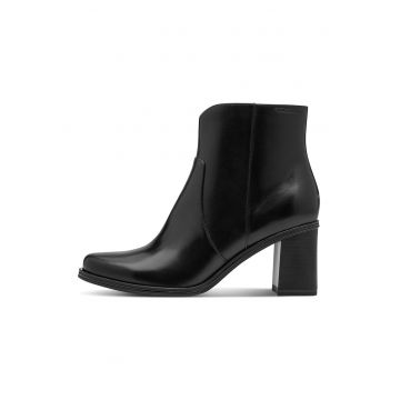 Botine de piele si piele ecologica