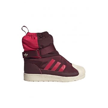 Ghete Superstar 360 cu finisaj rezistent la apa