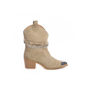 Botine cowboy din piele intoarsa - cu aplicatii metalice si tinte Odyssey