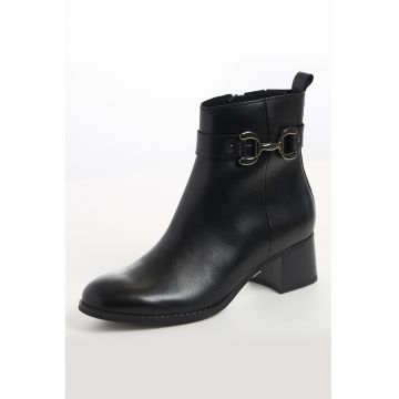 Cizme din piele cu toc - Negru