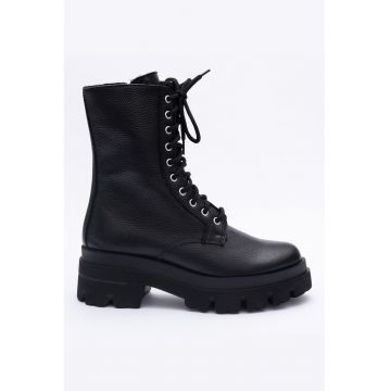 Ghete cu aspect granulat si aspect masiv