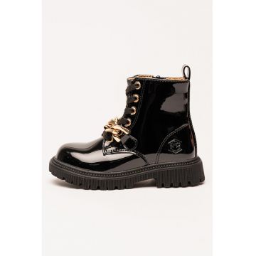 Ghete cu aspect lacuit