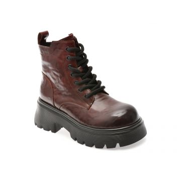 Bocanci FLAVIA PASSINI visinii, 1006, din piele naturala