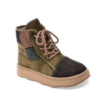 Ghete FLAVIA PASSINI verzi, 5566, din piele intoarsa