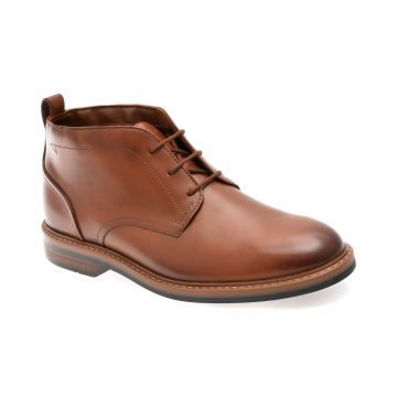 Ghete elegante CLARKS maro, ALDWIN CHUKKA, din piele naturala