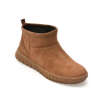 Ghete GEOX maro, D569AA, din piele intoarsa