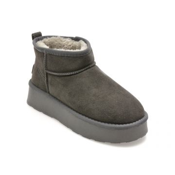 Ghete GRYXX gri, 228520, din piele intoarsa