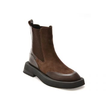 Ghete GRYXX maro, 481711, din piele intoarsa