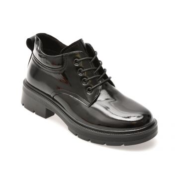 Ghete GRYXX negre, 240435, din piele naturala lacuita