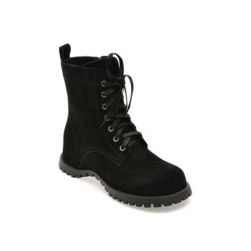 Ghete GRYXX negre, 2559, din piele intoarsa