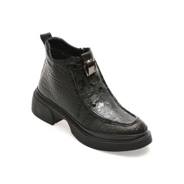 Ghete GRYXX negre, 38705, din piele naturala