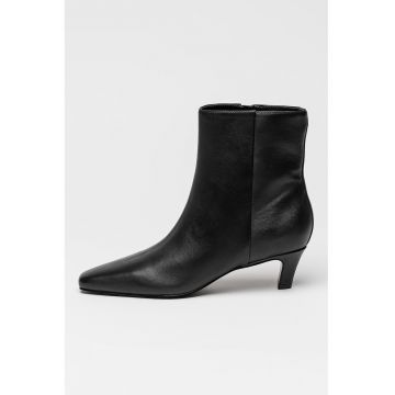 Botine de piele cu varf migdalat