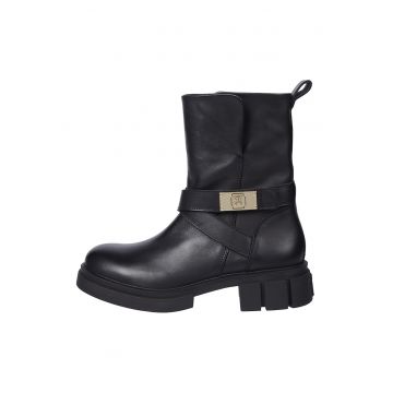 Cizme de piele cu fermoar si monograma - Negru