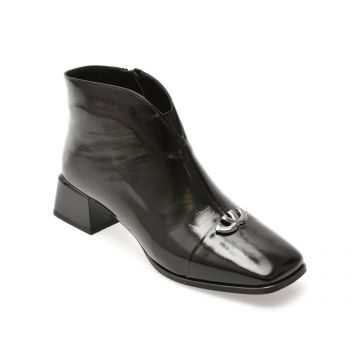 Ghete EPICA negre, 6191401, din piele naturala lacuita