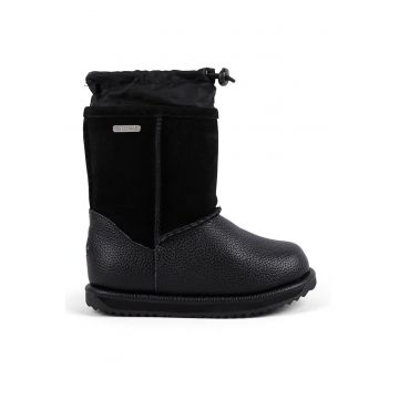 Ghete impermeabile cu segmente de piele intoarsa