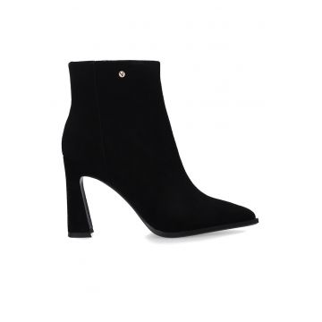 Botine elegante negre din piele intoarsa cu toc MARIMEA