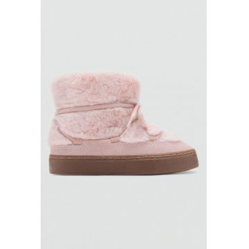 Cizme de iarna cu segmente pufoase