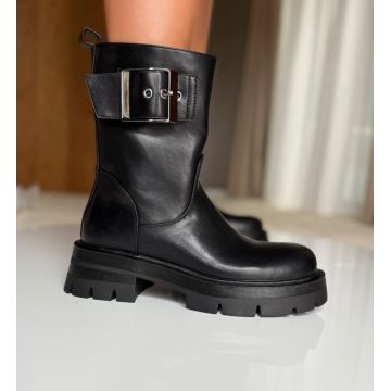 Ghete dama Kadie Negre