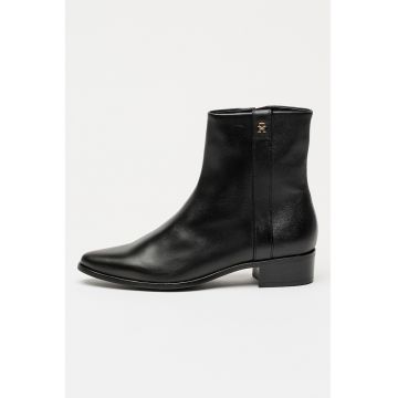 Ghete de piele cu toc masiv