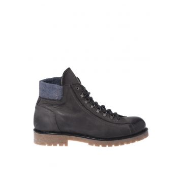 Ghete din piele si lana